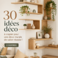 Salon moderne avec une décoration murale inspirante et chaleureuse