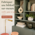 Bibliothèque sur-mesure faite maison dans un salon moderne