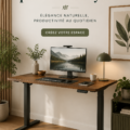 Bureau élégant avec plateau en noyer, plante verte et accessoires de décoration