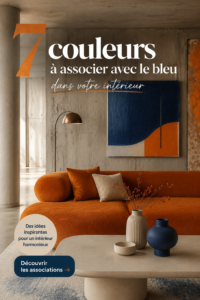 Intérieur moderne avec des murs bleus et des éléments décoratifs colorés