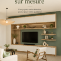 Un meuble TV sur mesure en bois avec une décoration chaleureuse dans un salon élégant.