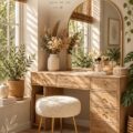 Coin beauté bohème avec un miroir et des accessoires naturels.