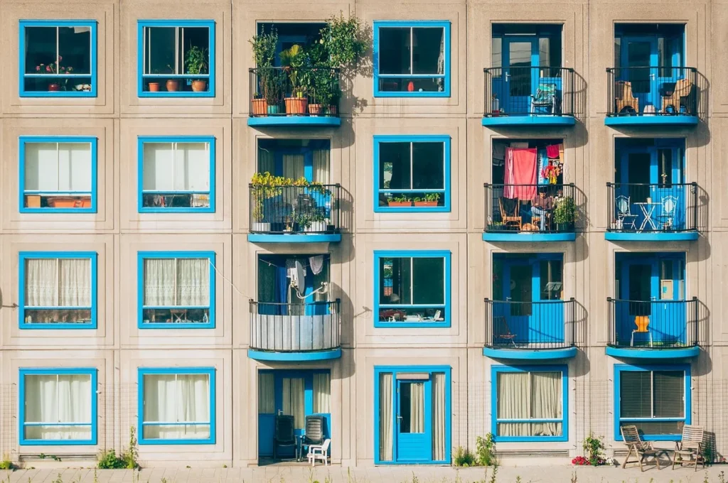 Verdora style balcon urbain plantes aménagé en oasis végétale